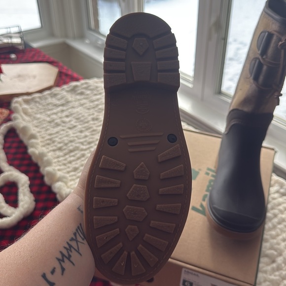 Kamik Abigail Boots for Winter and Rain - Picture 5 of 5